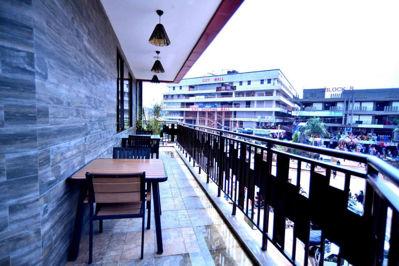Victoria Mews Hotel Kampala Exteriér fotografie