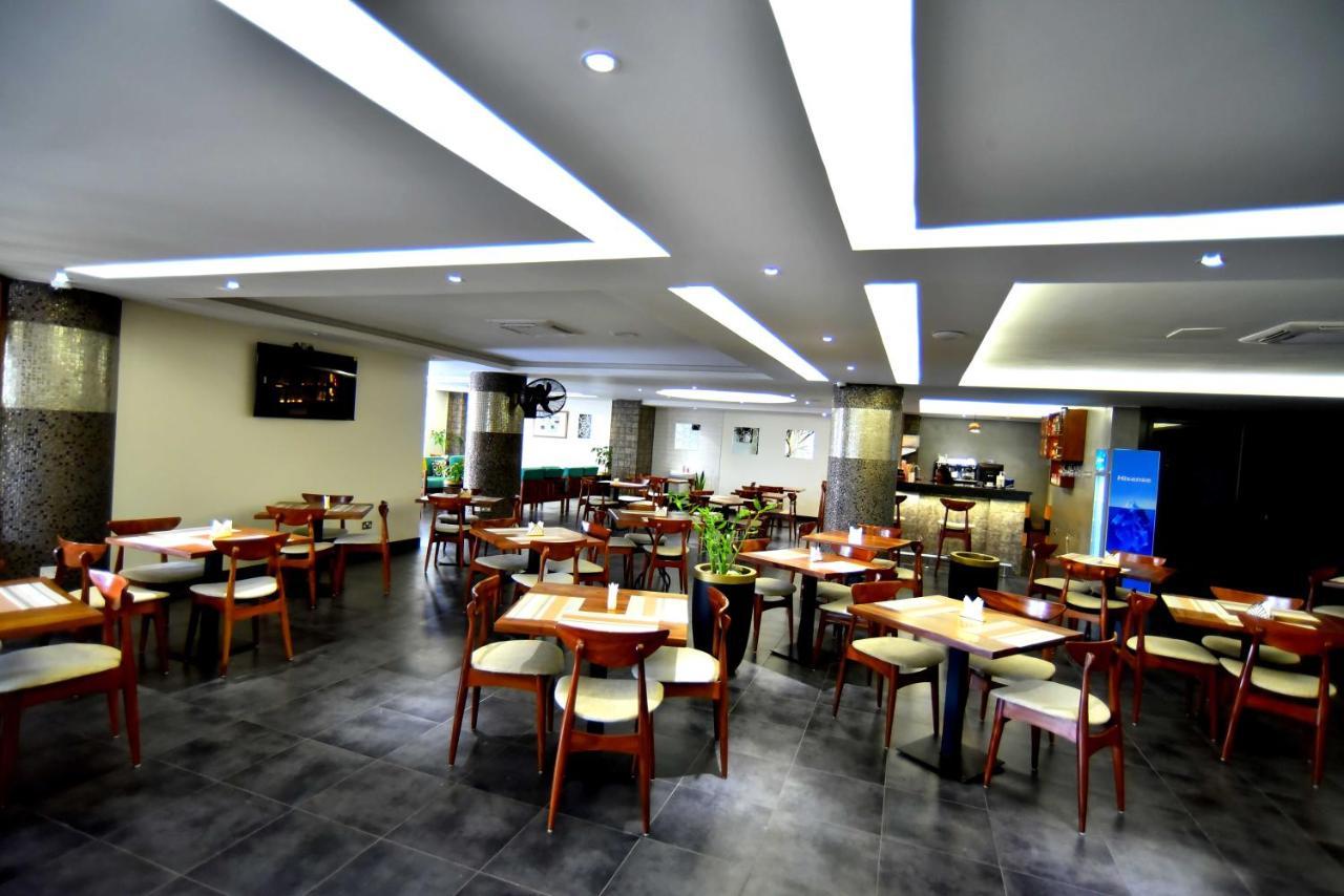 Victoria Mews Hotel Kampala Exteriér fotografie