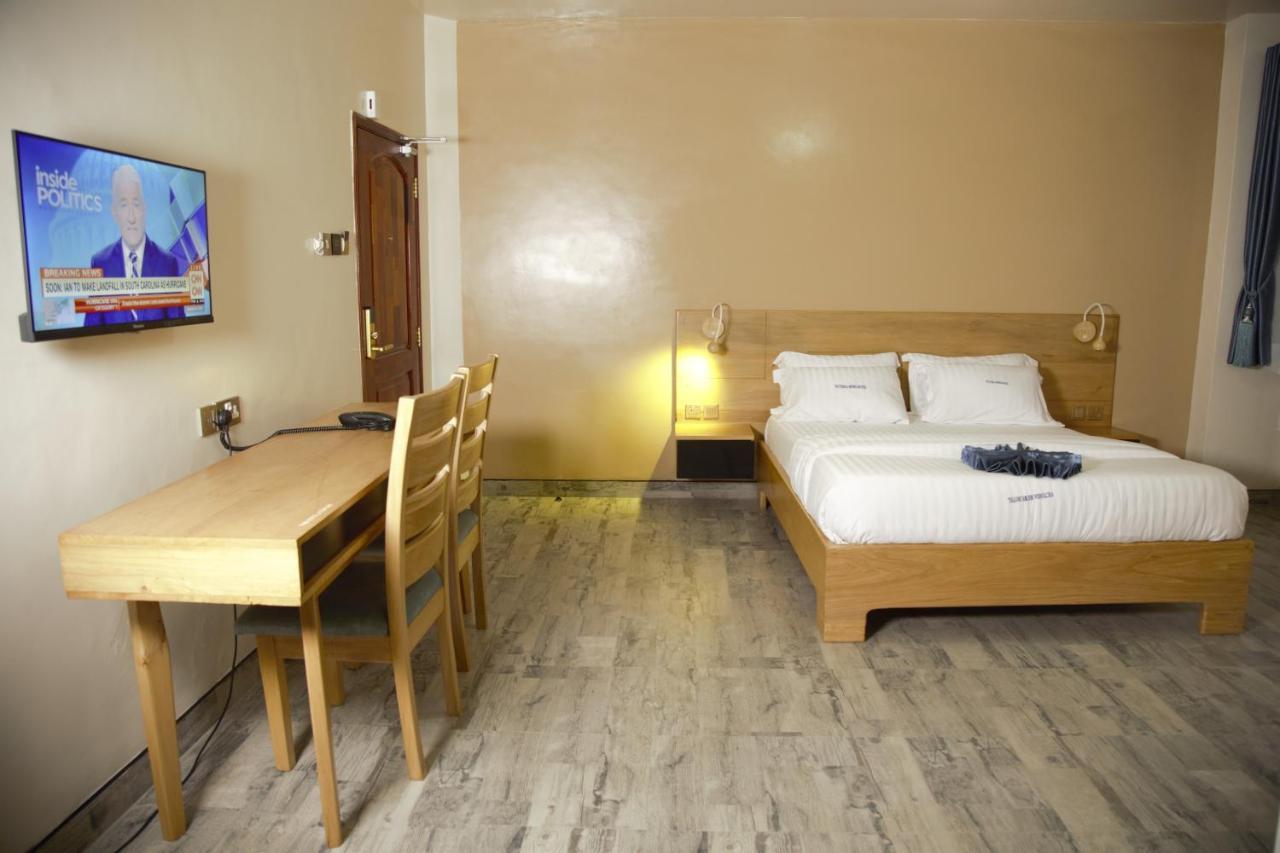 Victoria Mews Hotel Kampala Exteriér fotografie