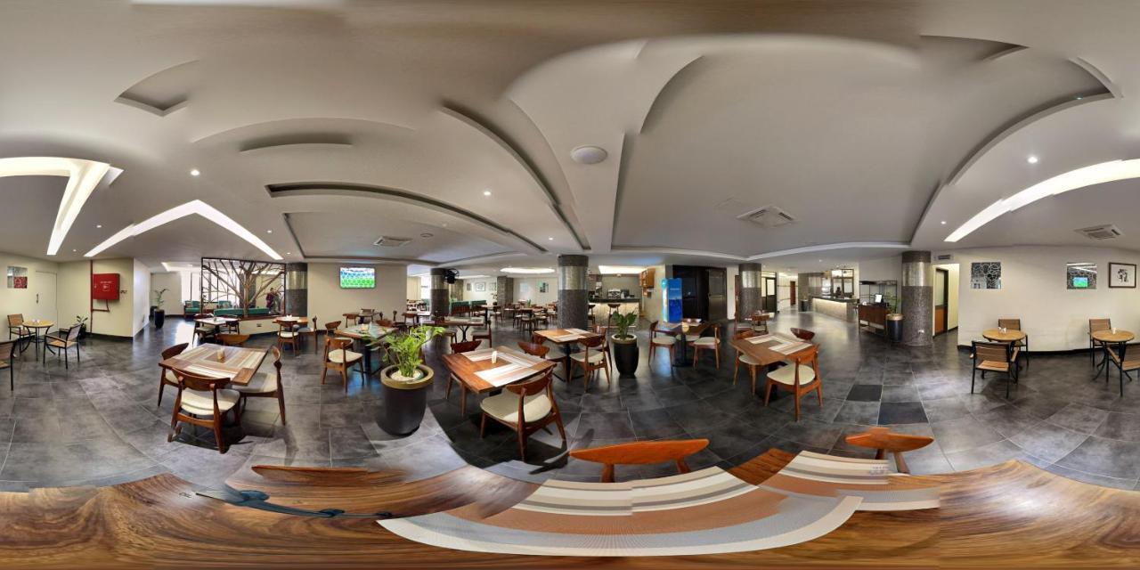 Victoria Mews Hotel Kampala Exteriér fotografie
